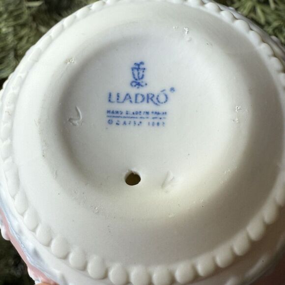 Vintage LLADRO Christmas Ball Ornament Pink Blue Porcelain Bisque 1990-Spain-#5 - Picture 5 of 7